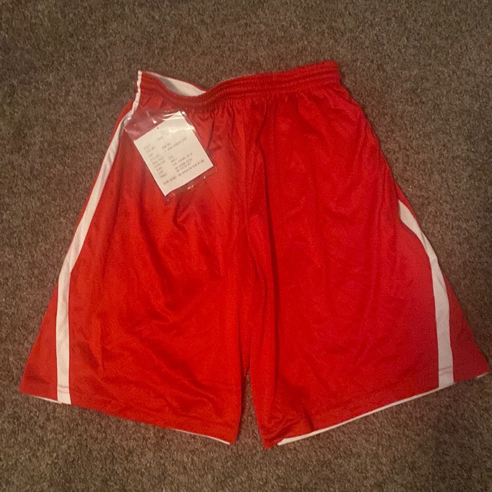 Women’s reversible basketball shorts